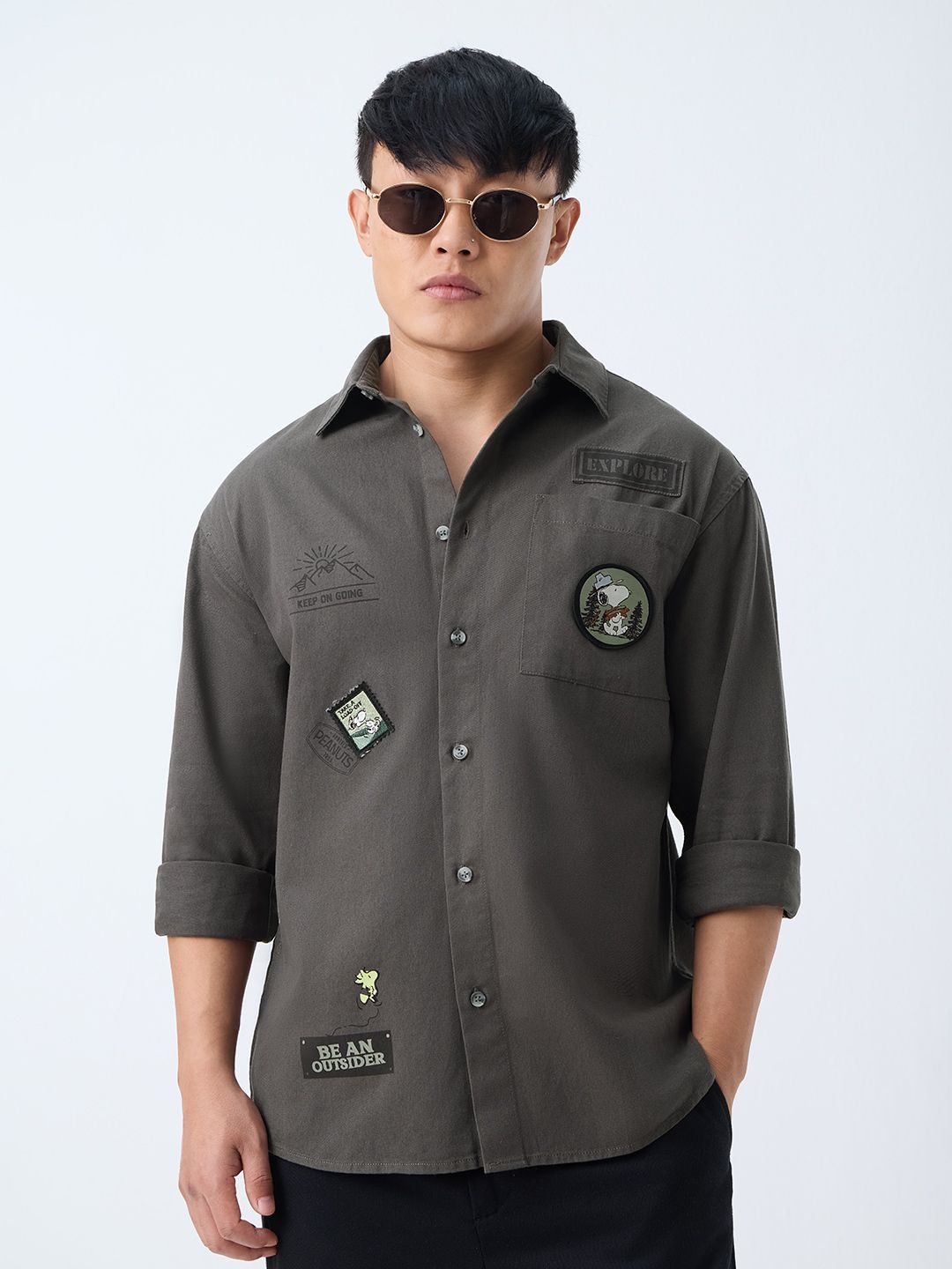 Peanuts: Be An Outsider Men Relaxed Shirts