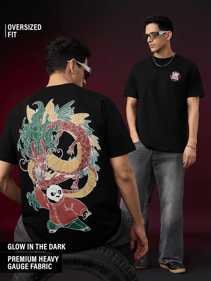 Kung Fu Panda: Glow Po Oversized T-Shirts