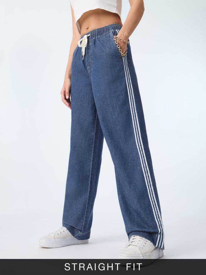 Pull-On Denim: True Blue Women Pull on Denims