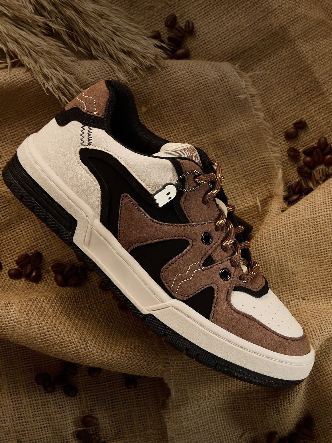 Mocha: Urban Blaze Women Low Top Sneakers