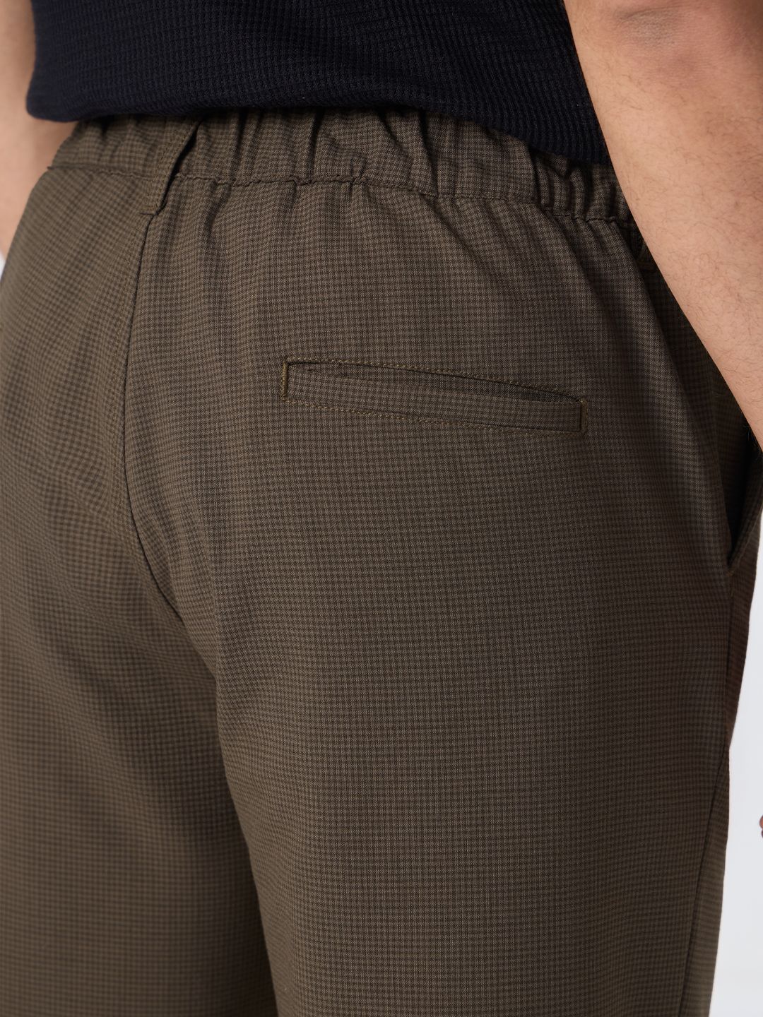 Pleated Pants: Dune Men Super Flex Pants