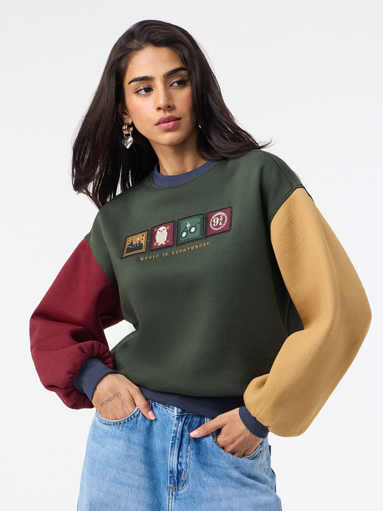 Harry Potter: Magic Is Everywhere Women Oversized Sweatshirts