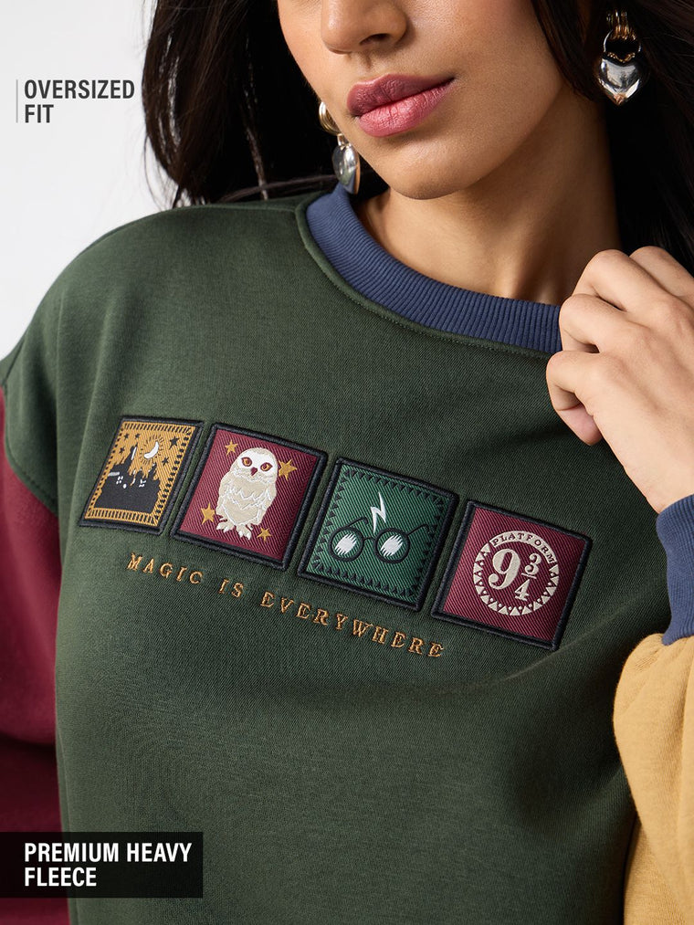 Harry Potter: Magic Is Everywhere Women Oversized Sweatshirts