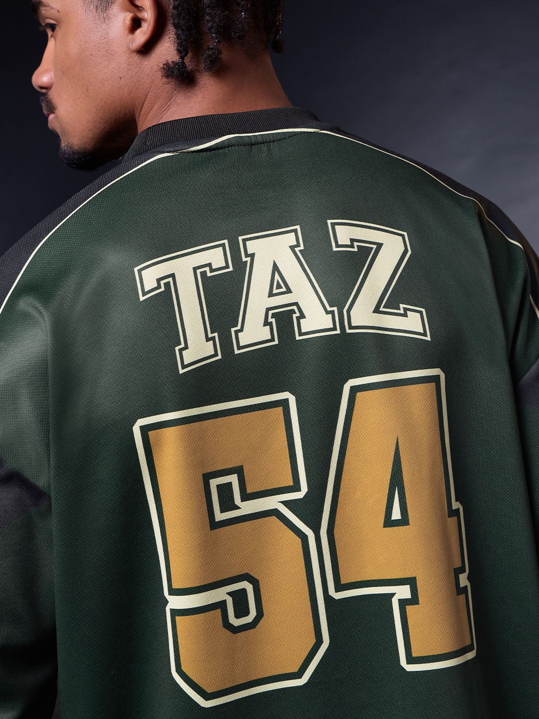 Looney Tunes: Hustlin' Taz Oversized Jerseys