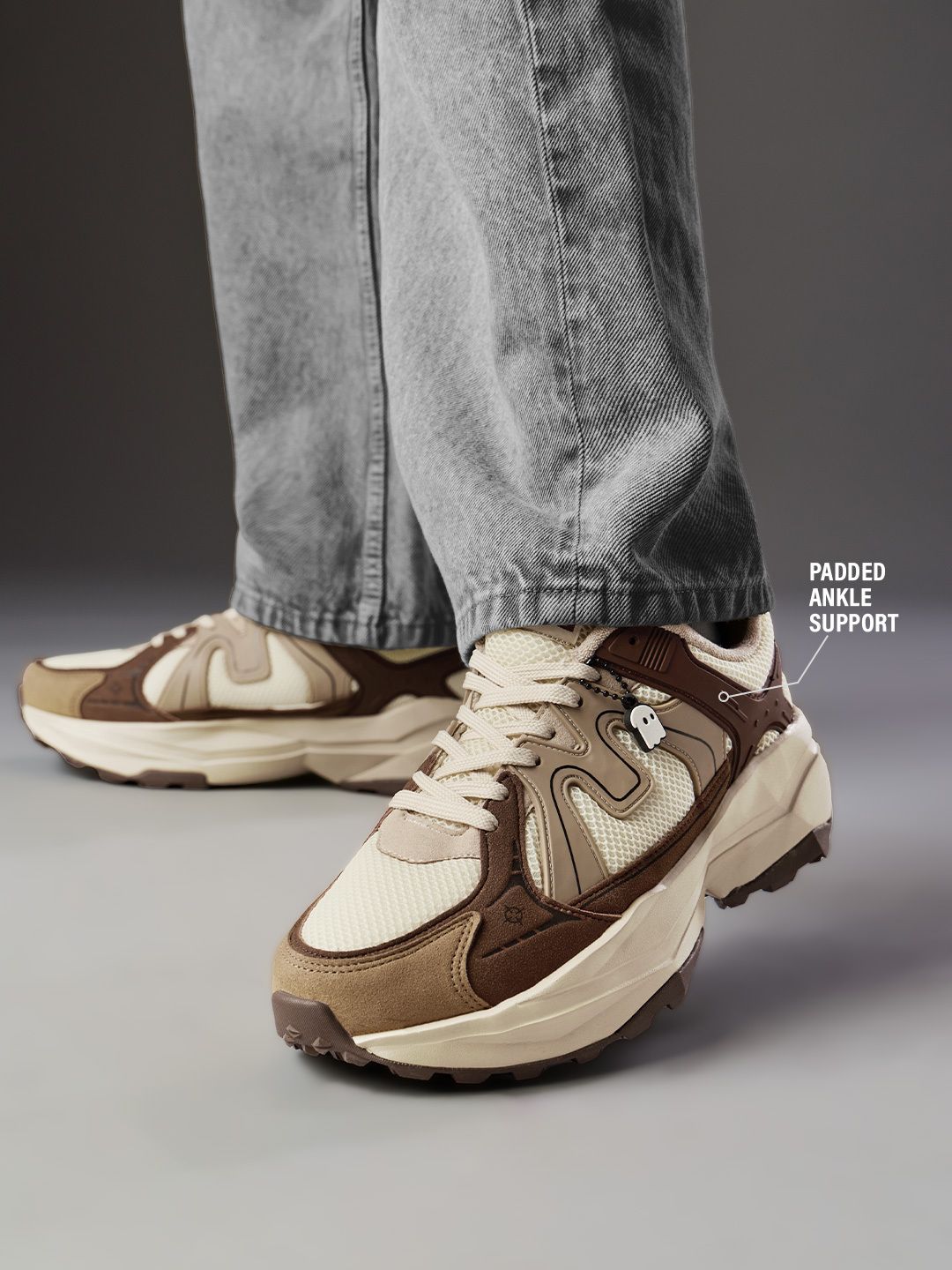 Raptors V2: Canyon Dust Men Low Top Sneakers