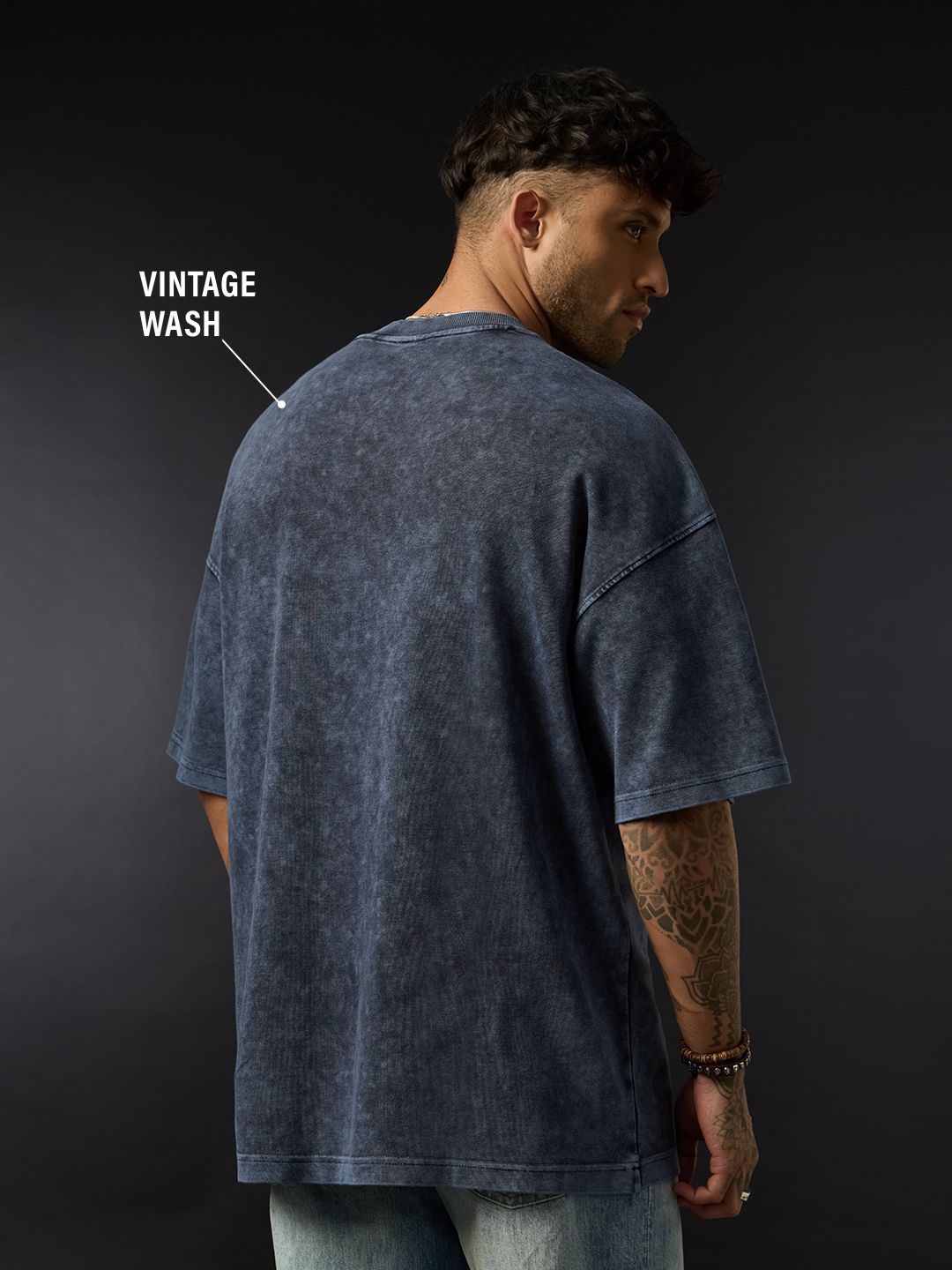 Batman: Vintage Logo Oversized T-Shirts
