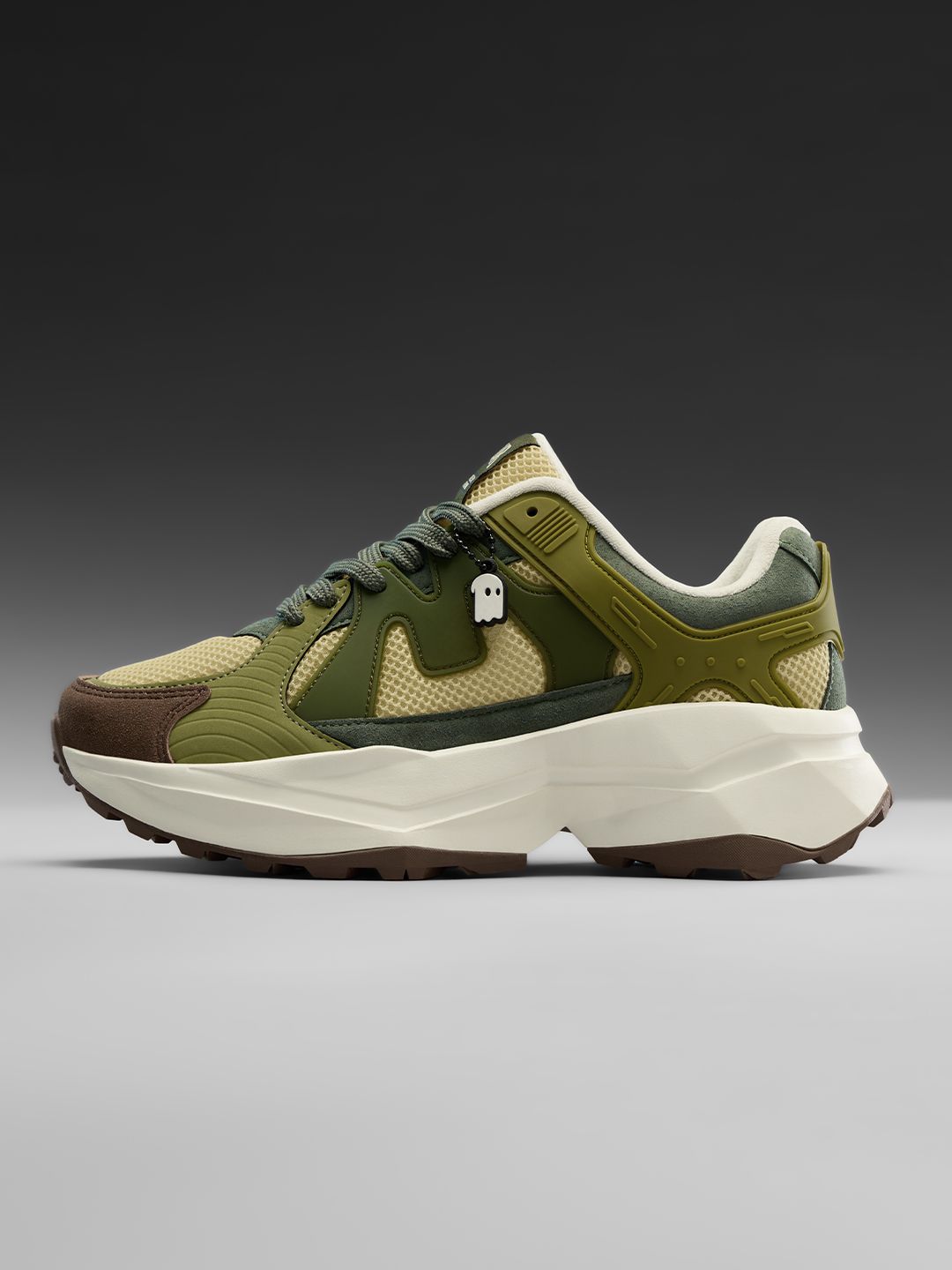 Raptors V2: Primal Men Low Top Sneakers