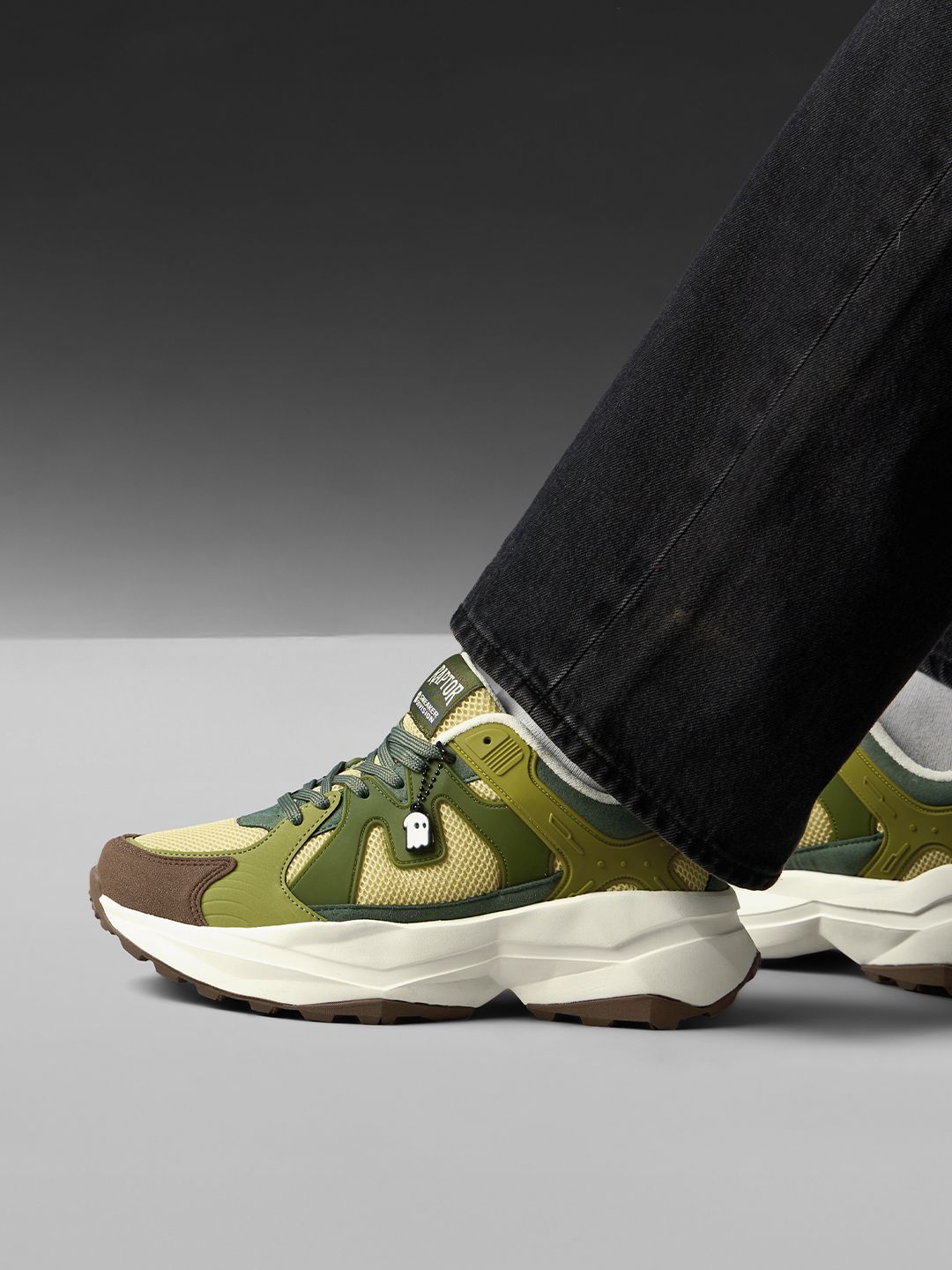 Raptors V2: Primal Men Low Top Sneakers