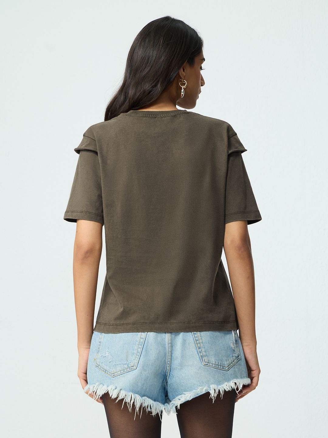Annabelle: Nice Doll Women Relaxed T-Shirts