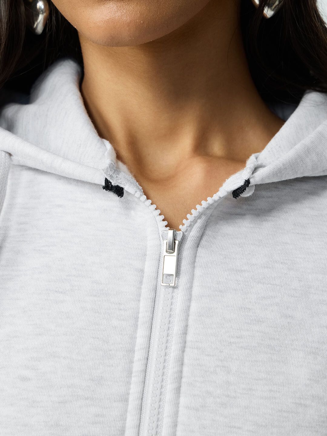 Solids: Grey Prism Women Cropped Zipper Hoodies
