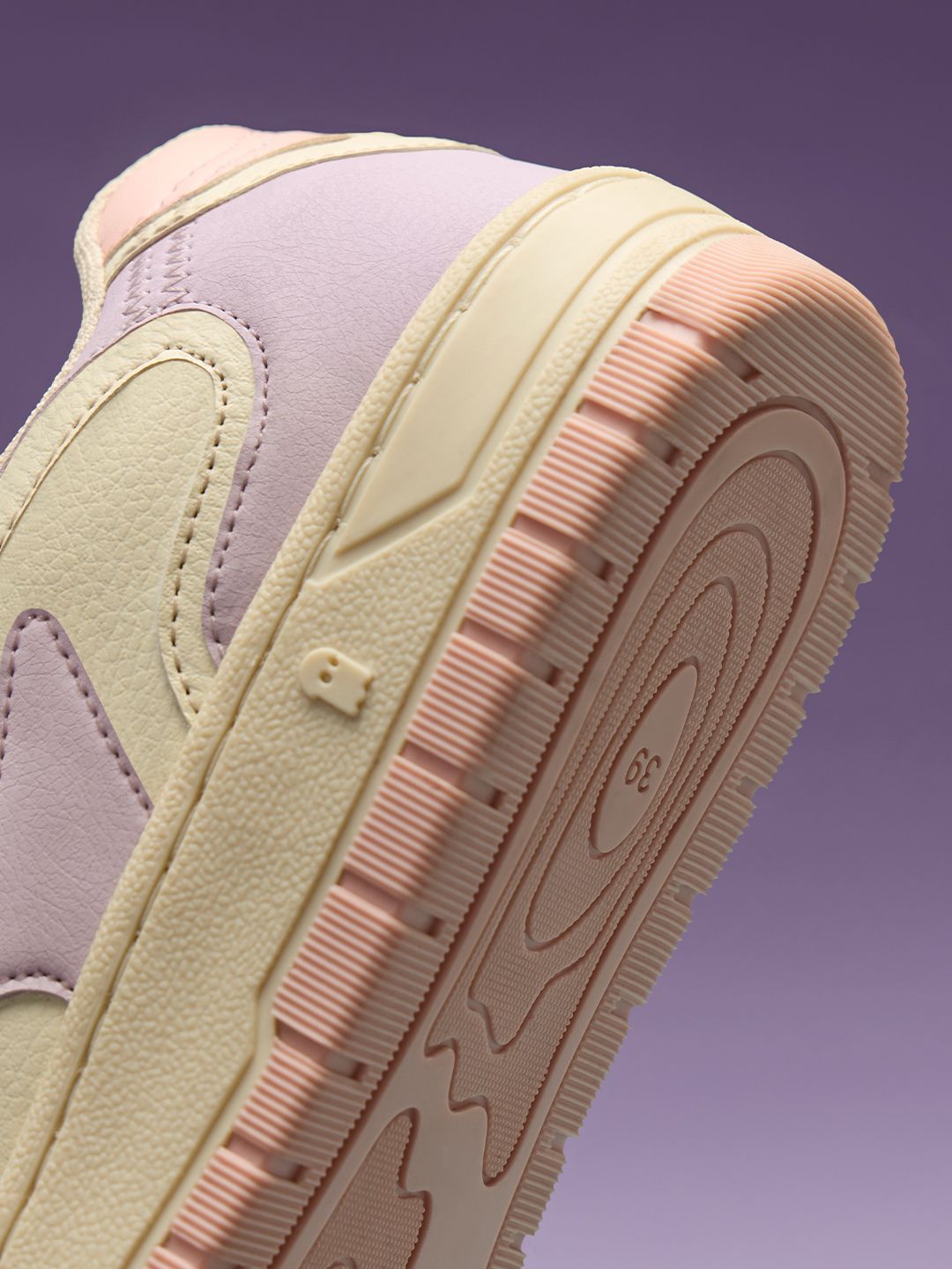 Sugar Rush: Urban Blaze Women Low Top Sneakers