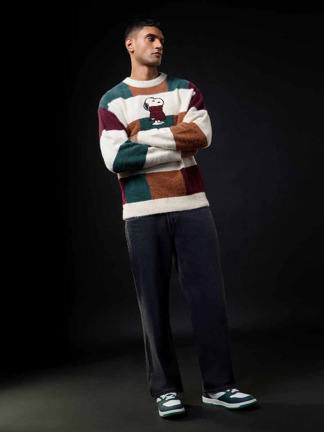 Peanuts: Snuggly Snoopy Oversized Pullovers