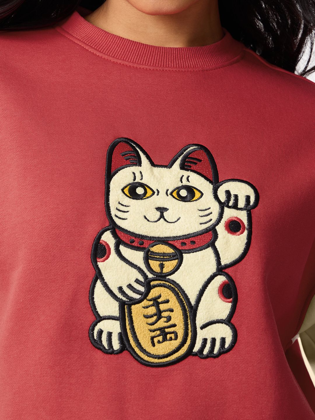 TSS Originals: Lucky Cat Women Oversized Sweatshirts