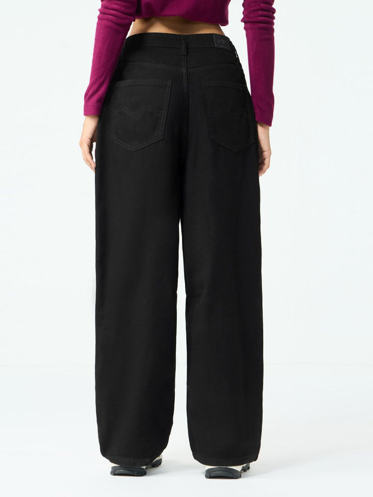 Barrel-Fit Denim: Phantom Black Women Barrel Denims