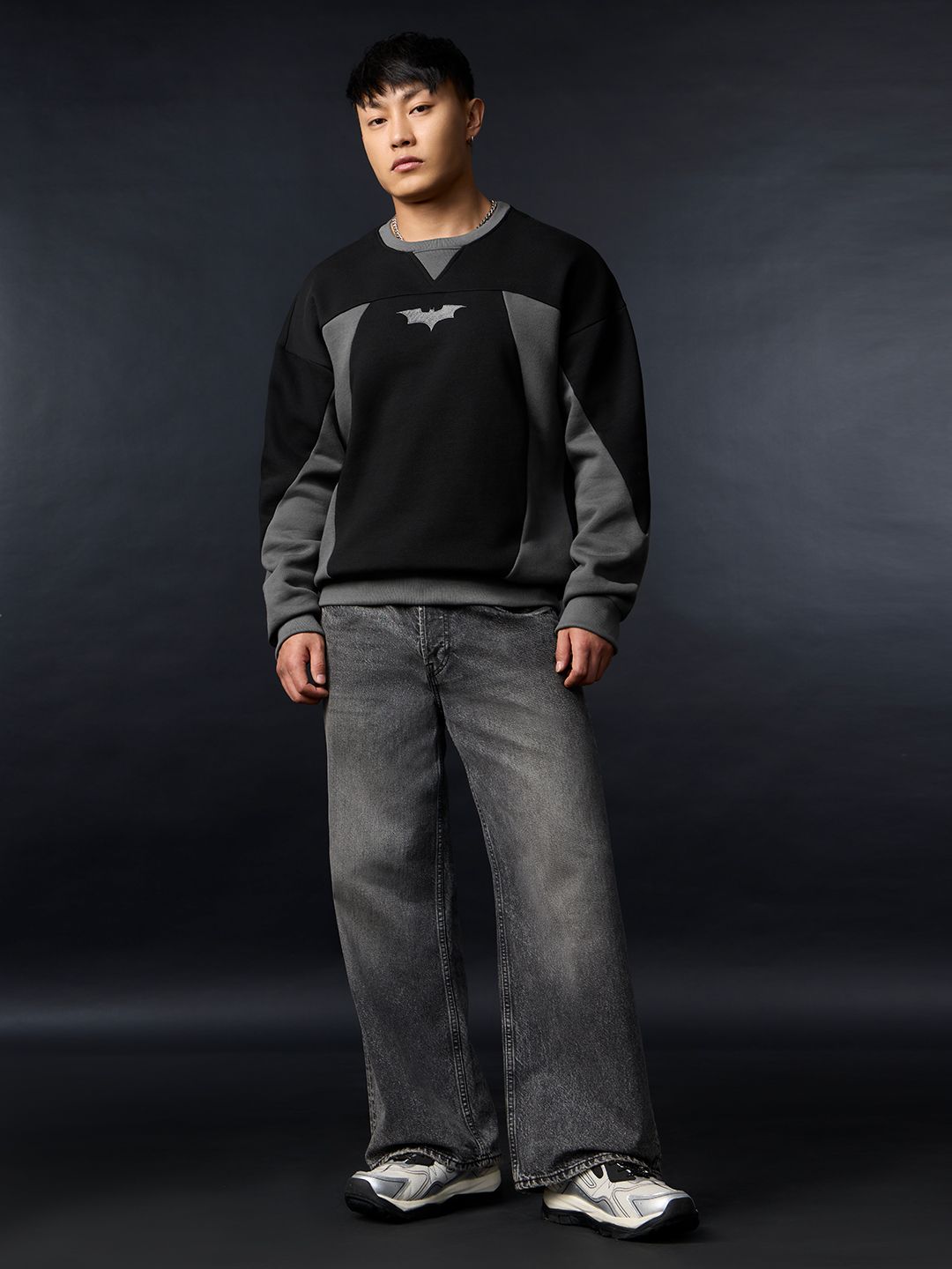 Batman: Legend Men Oversized Sweatshirts