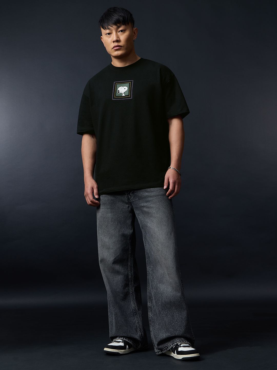 Peanuts: Snoopy In India Oversized T-Shirts