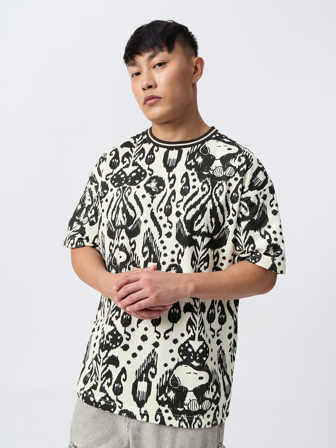 Peanuts: Ikat Oversized T-Shirts