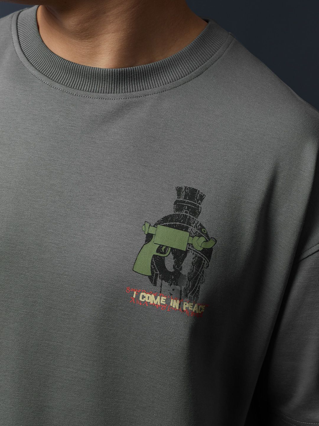 Looney Tunes: Martian Oversized T-Shirts
