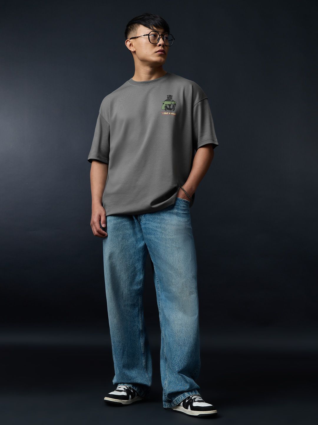 Looney Tunes: Martian Oversized T-Shirts