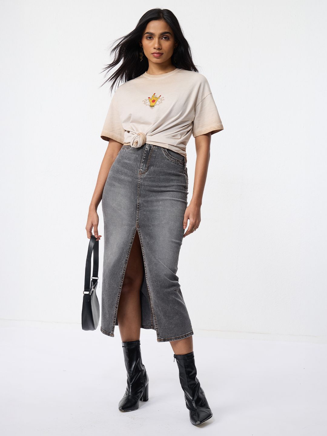 TSS Originals: Desi Charms Women Oversized T-Shirts