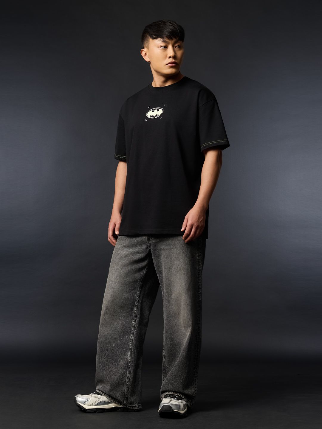 Batman: The Hero Glow Oversized T-Shirts
