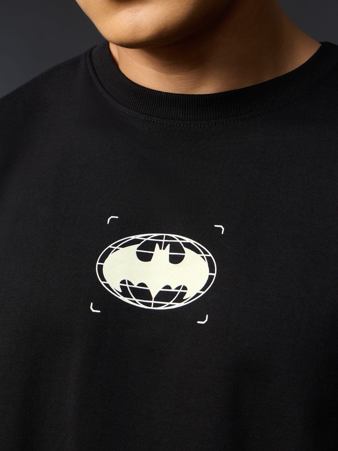 Batman: The Hero Glow Oversized T-Shirts