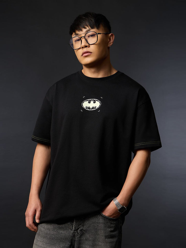 Batman: The Hero Glow Oversized T-Shirts