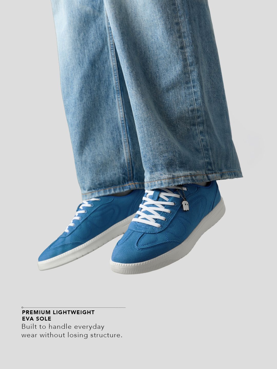 UBZ FLY: Blue Men Low Top Sneakers