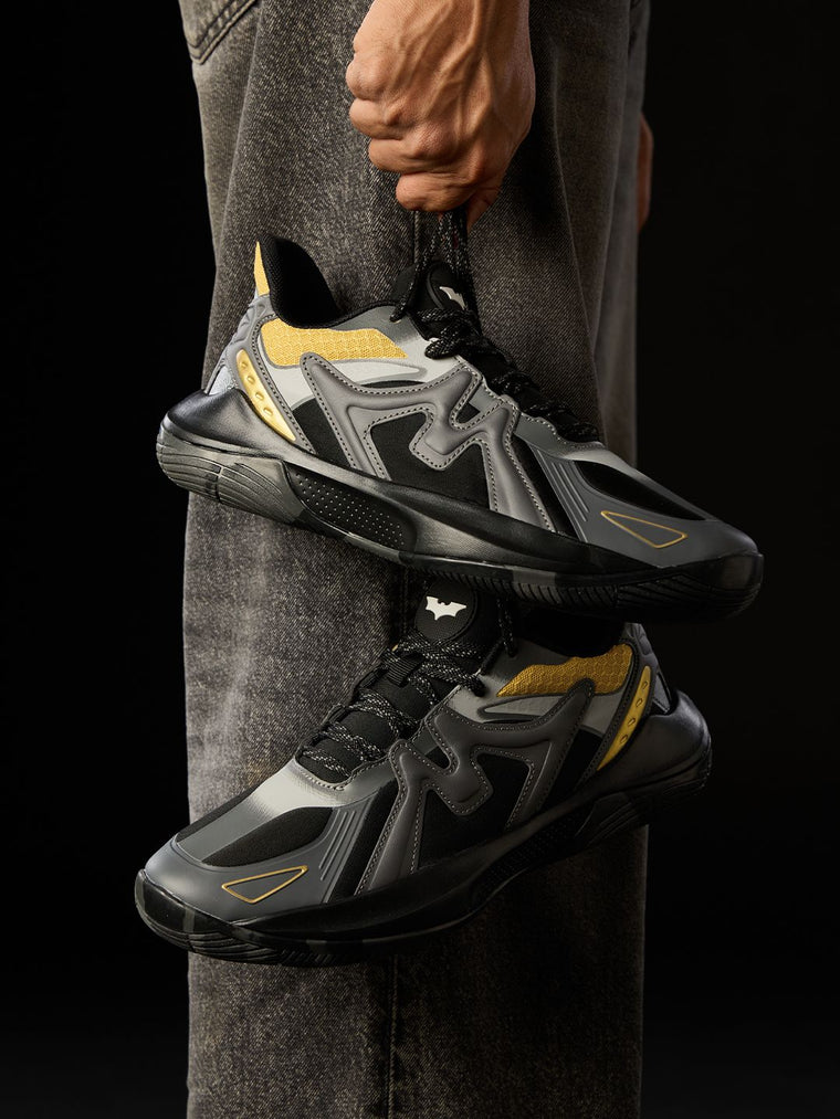 Hoops: Batman Men Low Top Sneakers