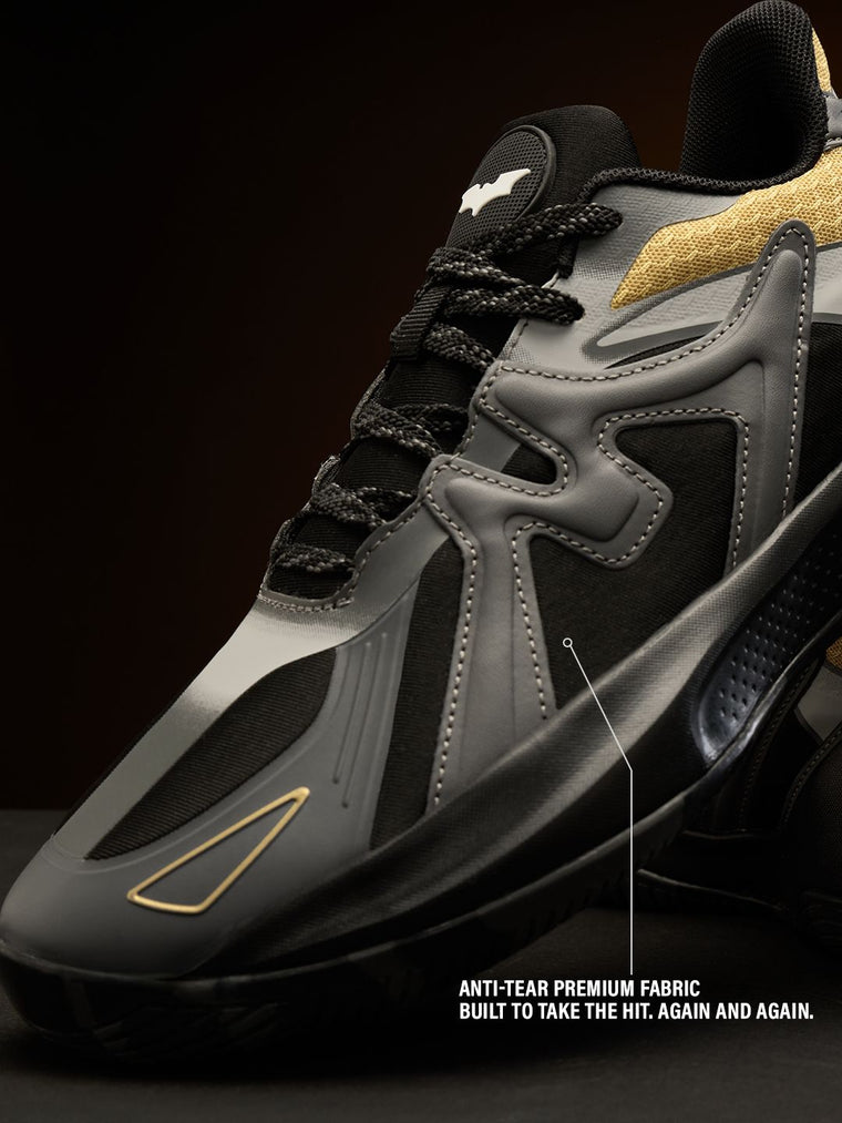 Hoops: Batman Men Low Top Sneakers