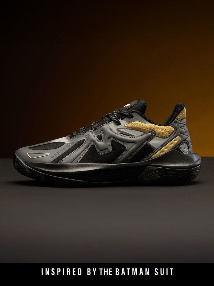 Hoops: Batman Men Low Top Sneakers