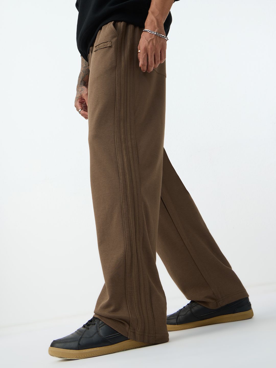 Oversized Joggers: Cocoa Men Oversized Joggers