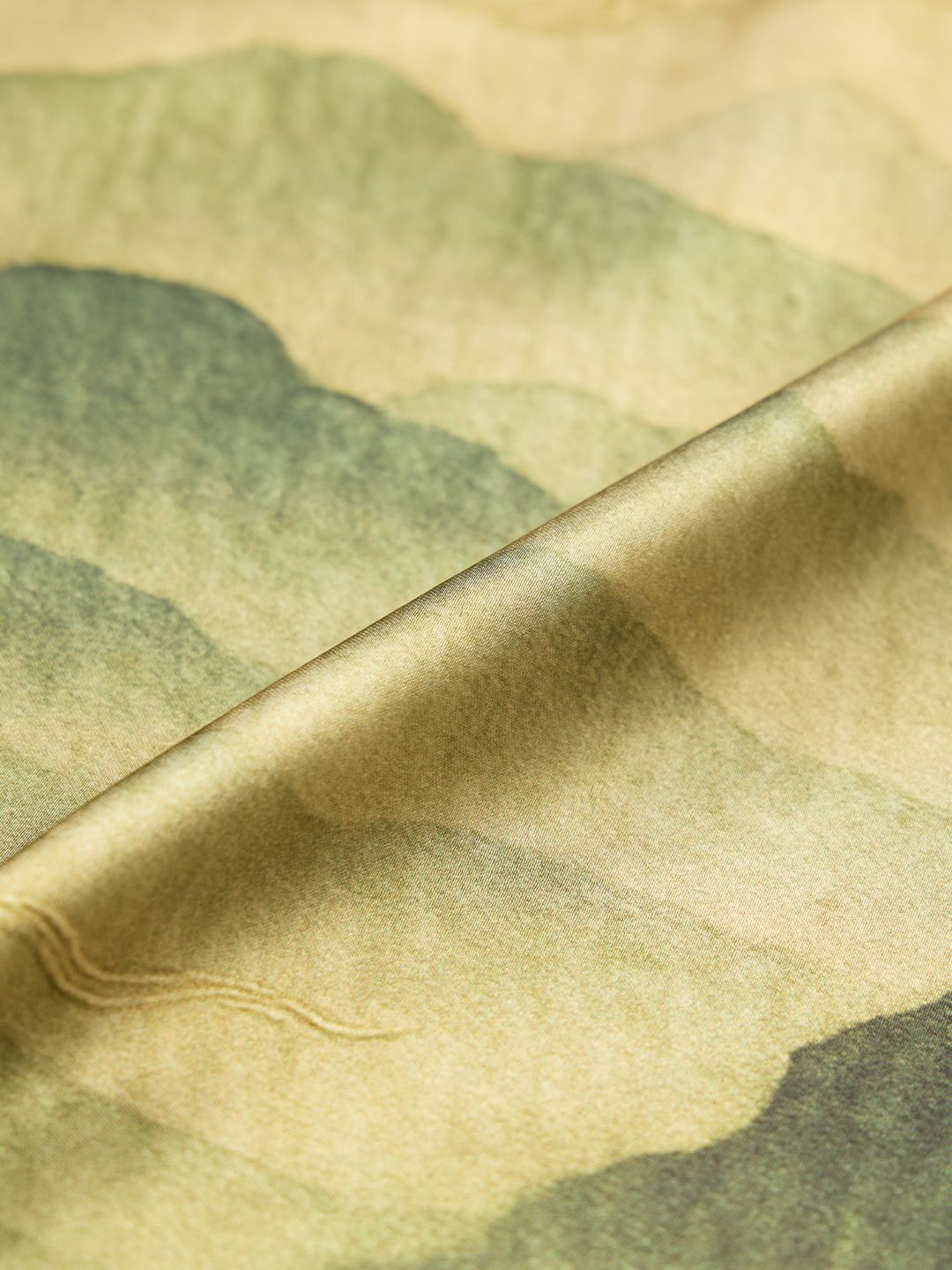 Tibetan Tales: Green Landscape Women Oversized Shirts