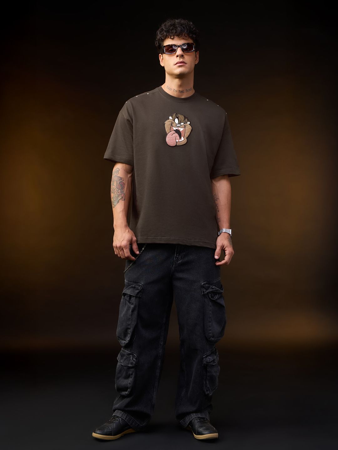 Looney Tunes: Go Wild Oversized T-Shirts
