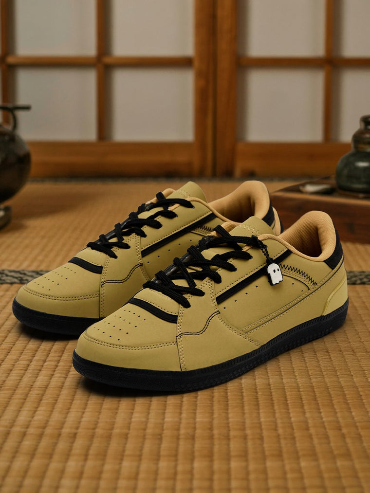 Kanso: Yellow Men Low Top Sneakers