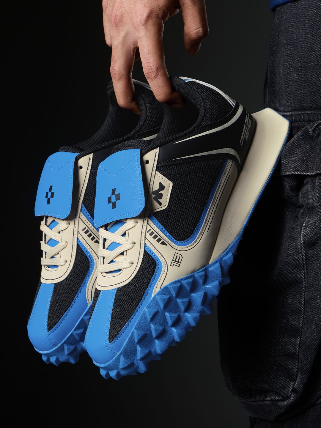 Velocity: Cobalt Men Low Top Sneakers