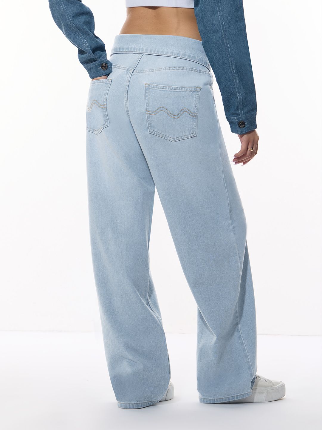 Baggy-Fit Denim: Cloudy Women Baggy Denims