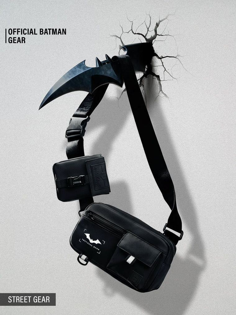Batman: Utility Gear Fanny Pack