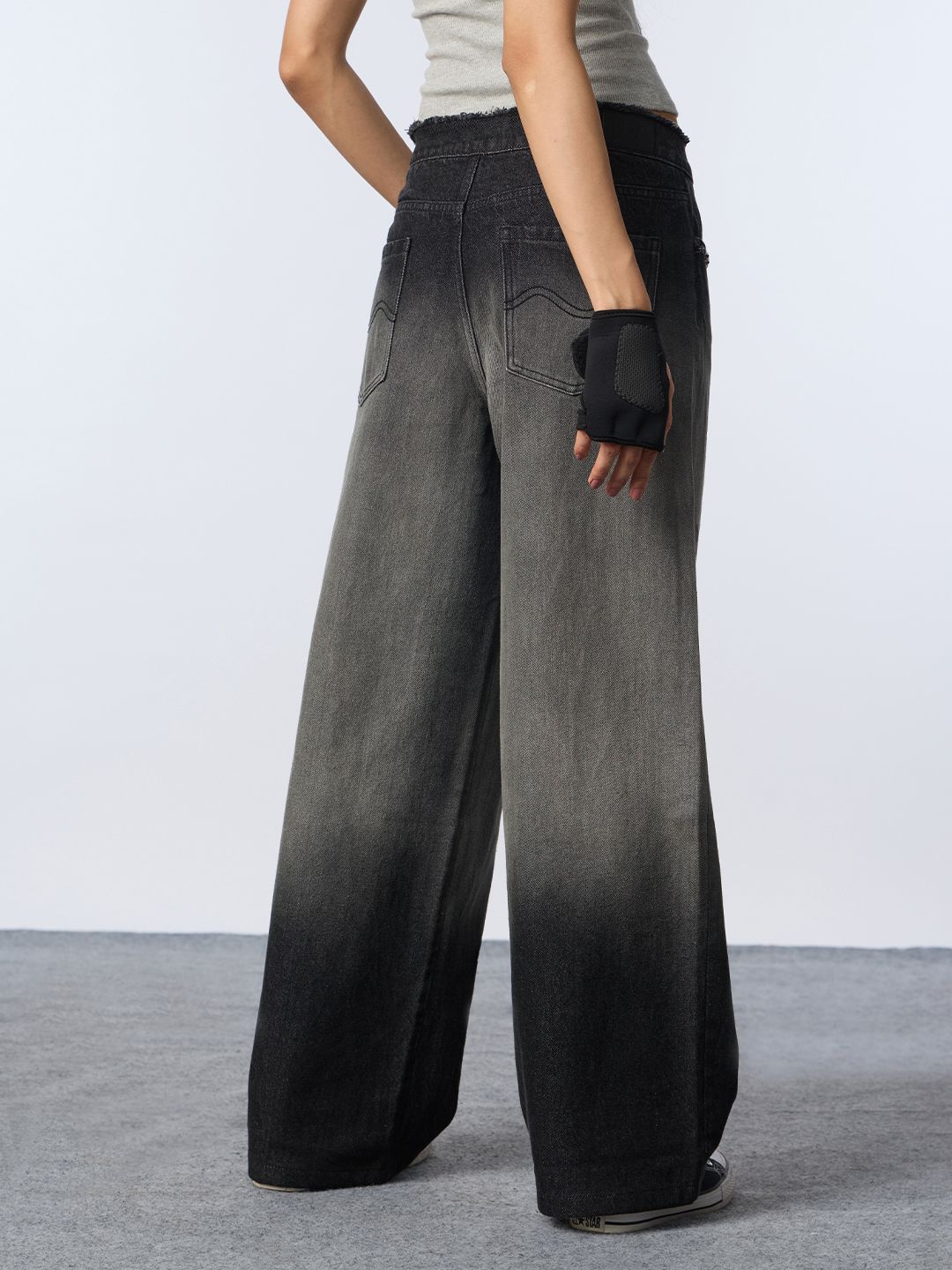 Baggy-Fit Denim: Cosmic Queen Women Baggy Denims