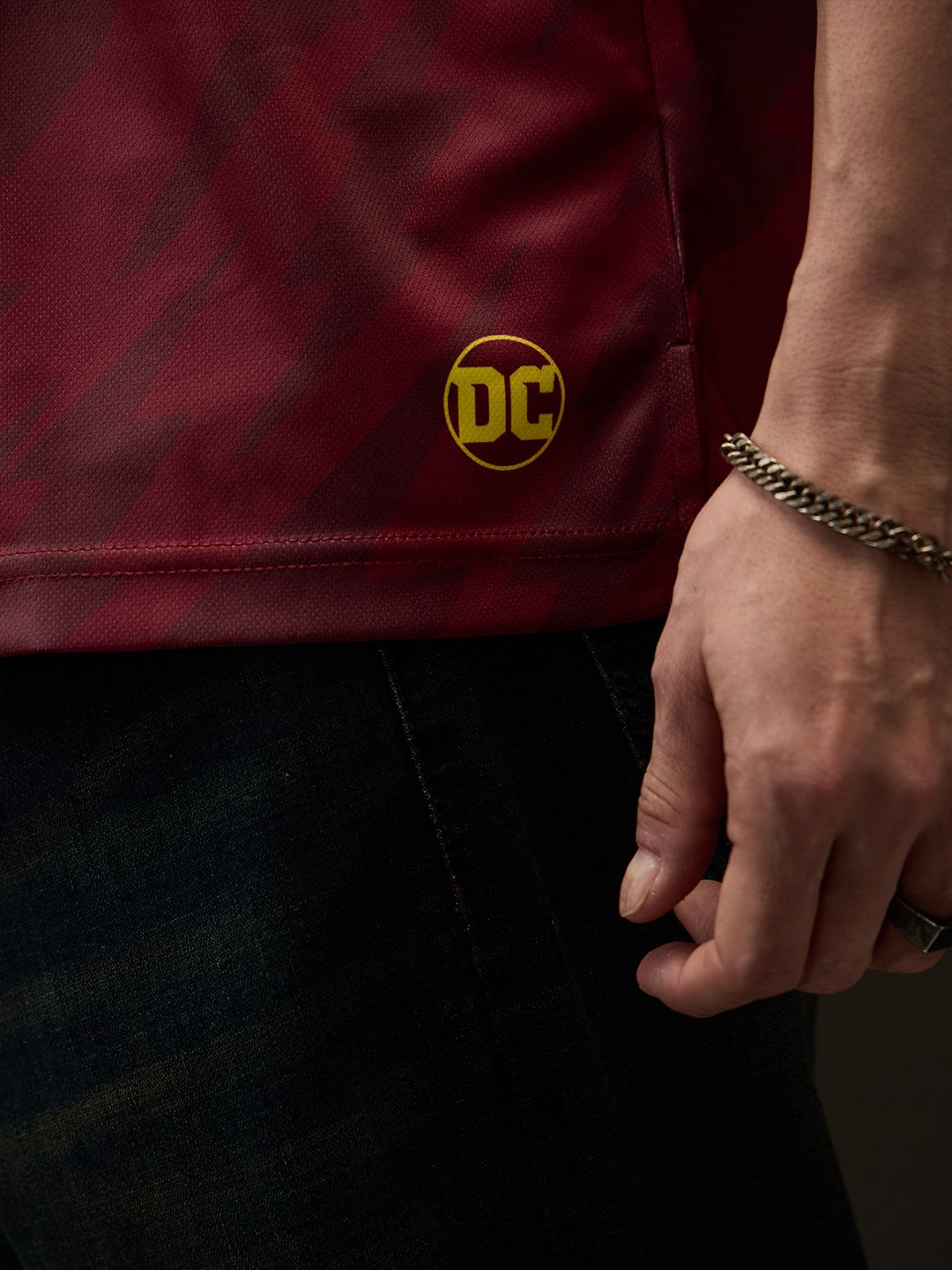 The Flash: Barry Allen Oversized Jerseys
