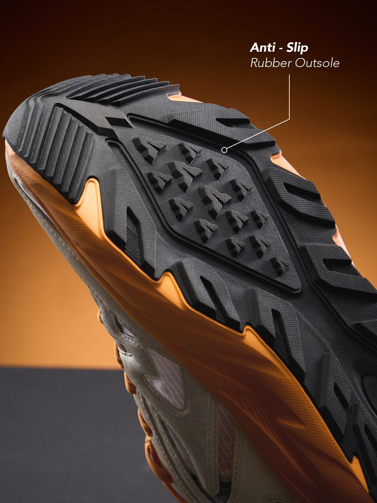 MACH 2 Men Low Top Sneakers