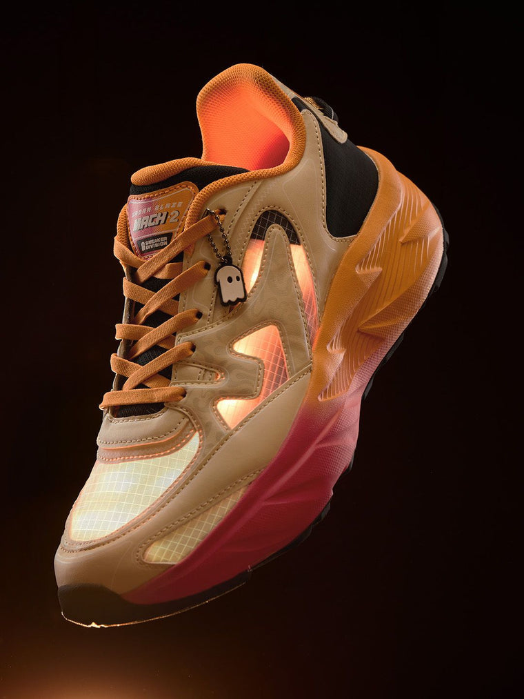 MACH 2 Men Low Top Sneakers