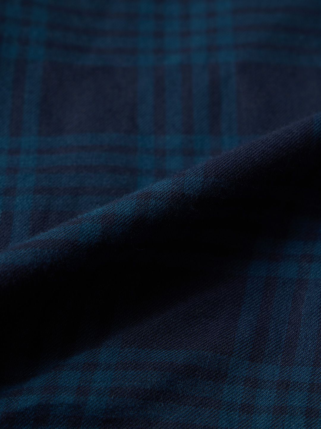 Plaid Shirt: Blue Diamond Women Regular Shirts