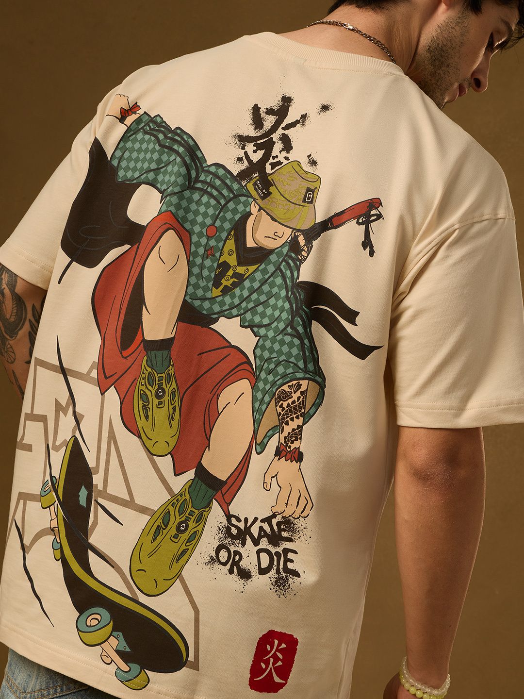 Ukiyo: Skater Oversized T-Shirts