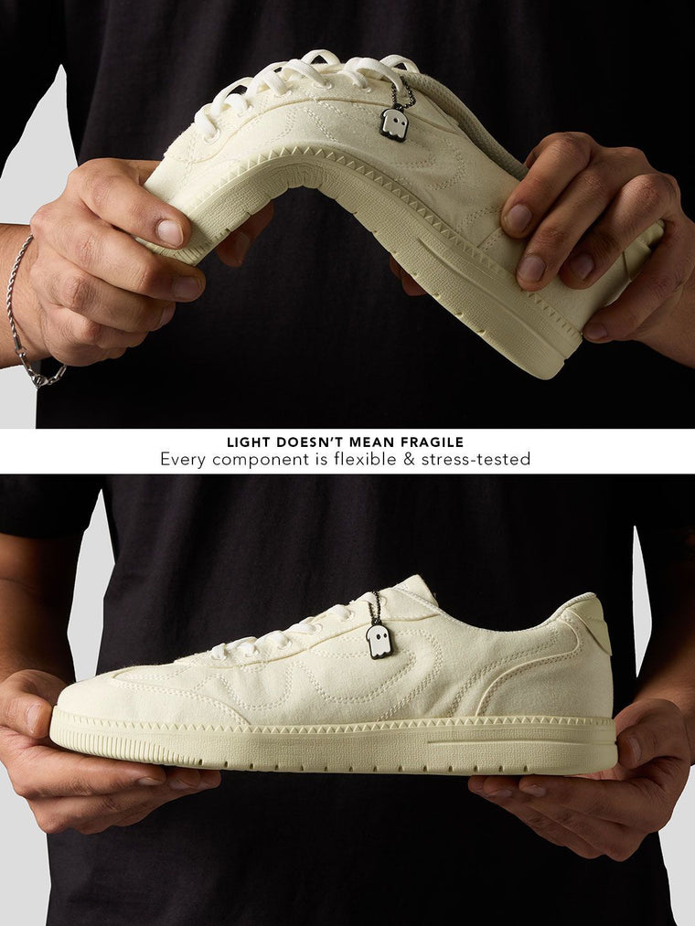 UBZ FLY: Off White Men Low Top Sneakers