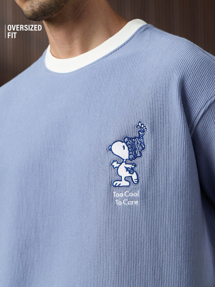 Peanuts: Too Cool To Care Oversized T-Shirts