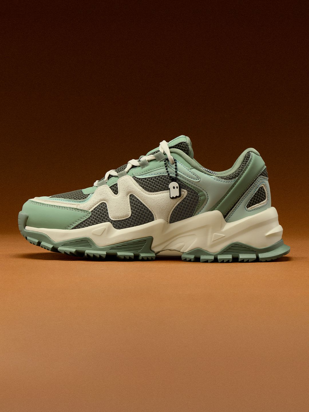 FUMES NX: Sage Men Low Top Sneakers