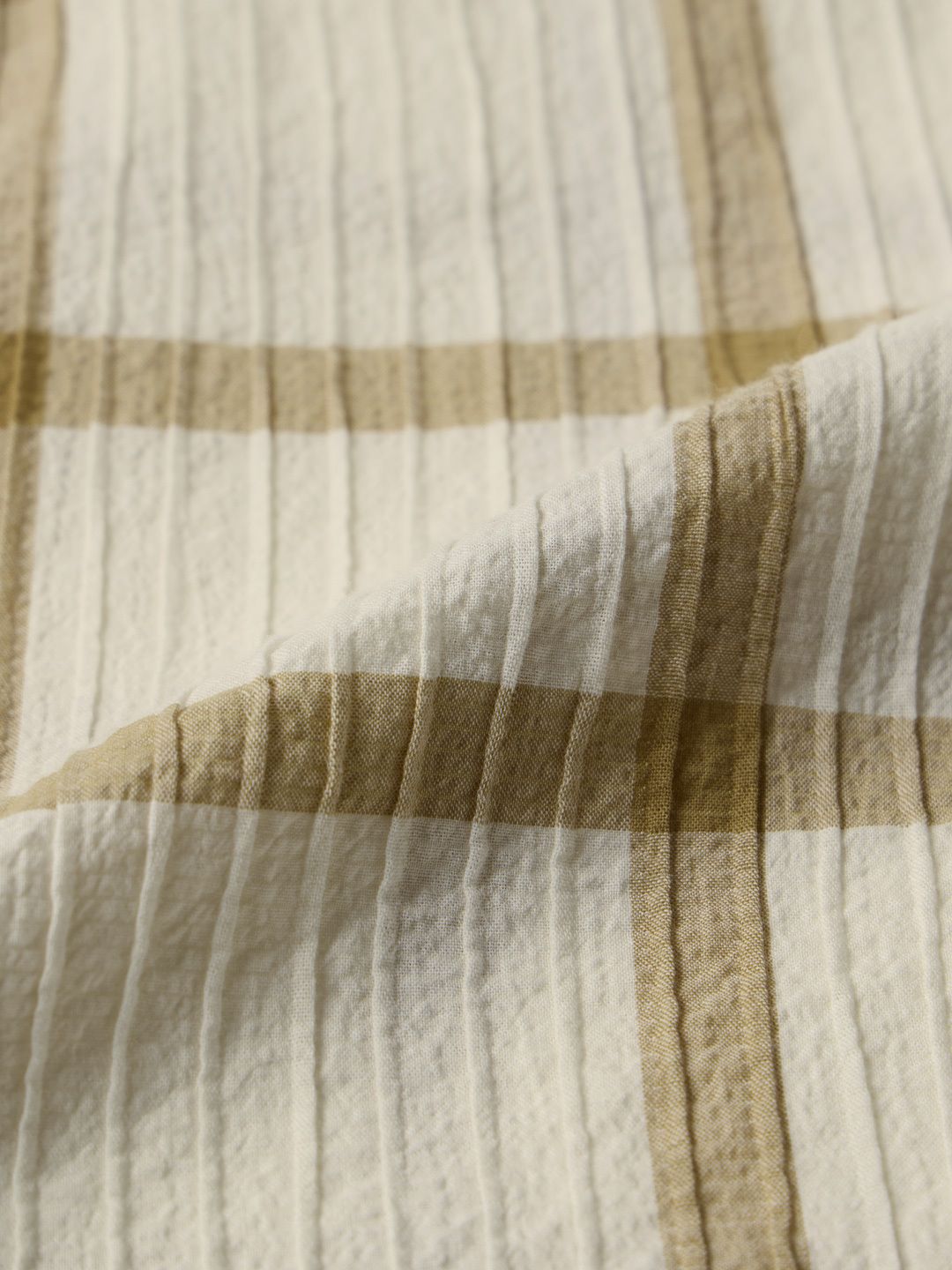 Textured Shirt: Honey Grid Men Textured Shirts