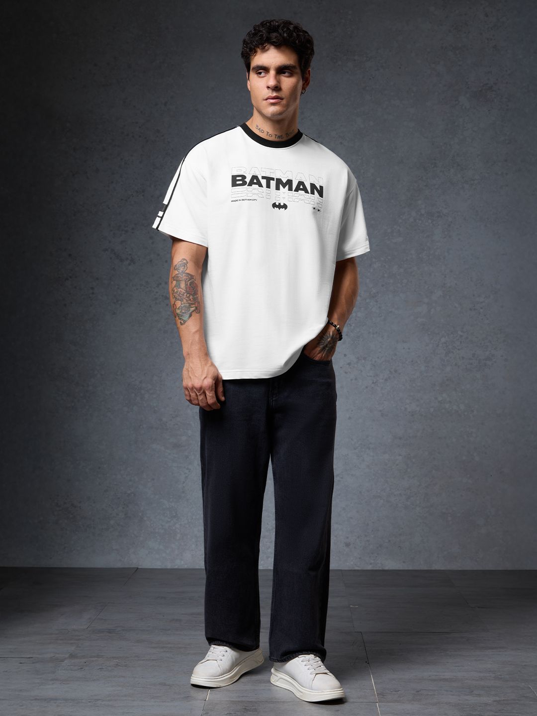 Batman: Gotham Guardian Oversized T-Shirts