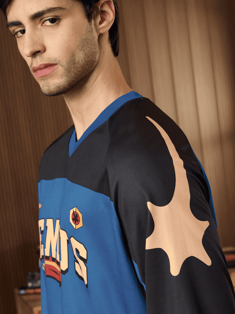Looney Tunes: Genius Oversized Jerseys